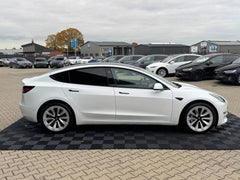 Tesla Model 3 Long Range AWD Scandi Bil